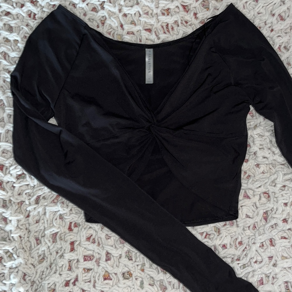 Fabletics S black dry-fit material crop top